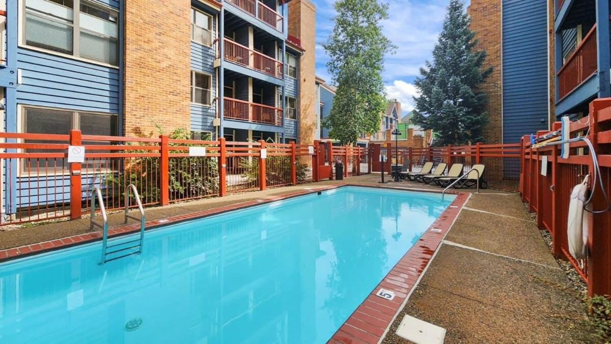 Cozy Studio With Shared Pool -3 Min To Ski Lift Breckenridge Exterior photo